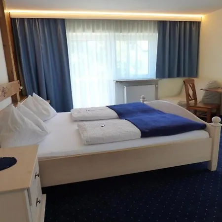 Panoramahotel Hotel 3*