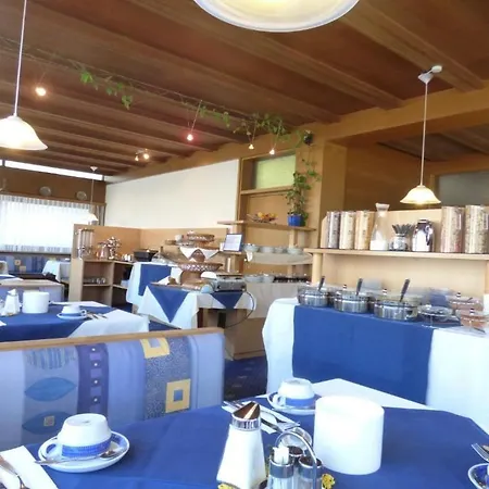 Panoramahotel Hotel 3*