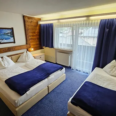 Panoramahotel Hotel 3*