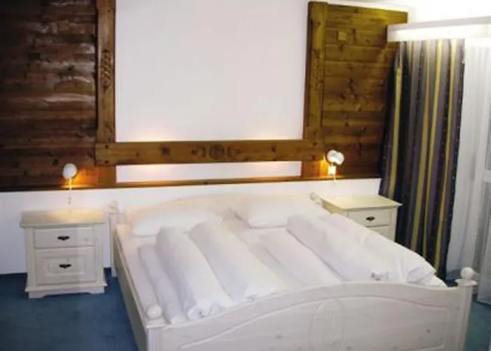 Hotel Panoramahotel 3*