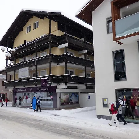 Panoramahotel Ξενοδοχείο Sankt Johann in Tirol