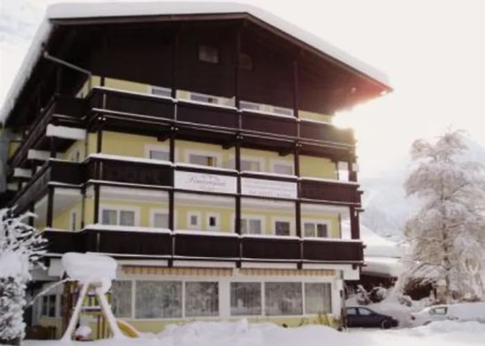 Panoramahotel Hotell Sankt Johann in Tirol